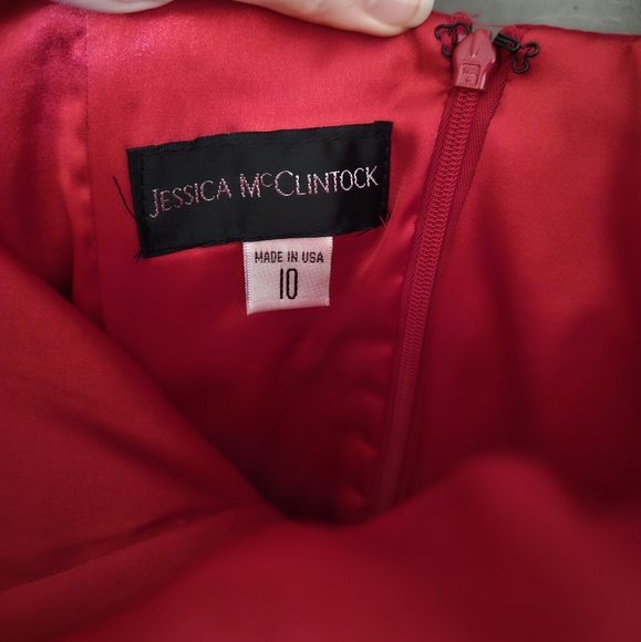 Red Prom dress size 10 - Picture 6 of 8